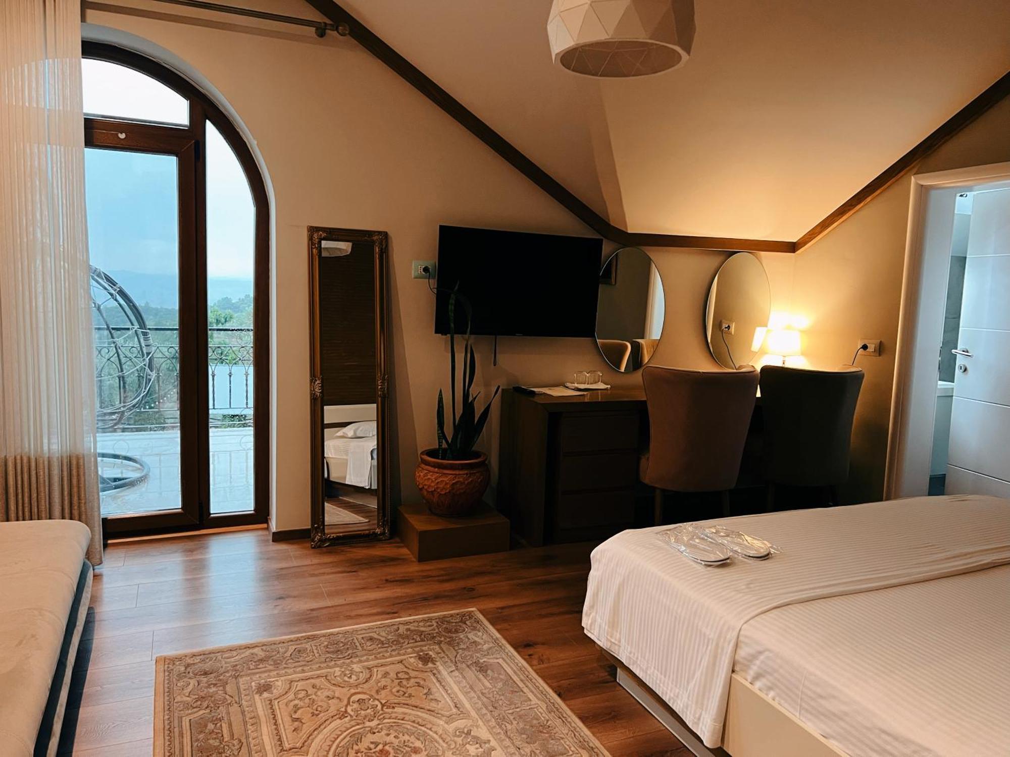 Chateau Fasel Τίρανα Εξωτερικό φωτογραφία